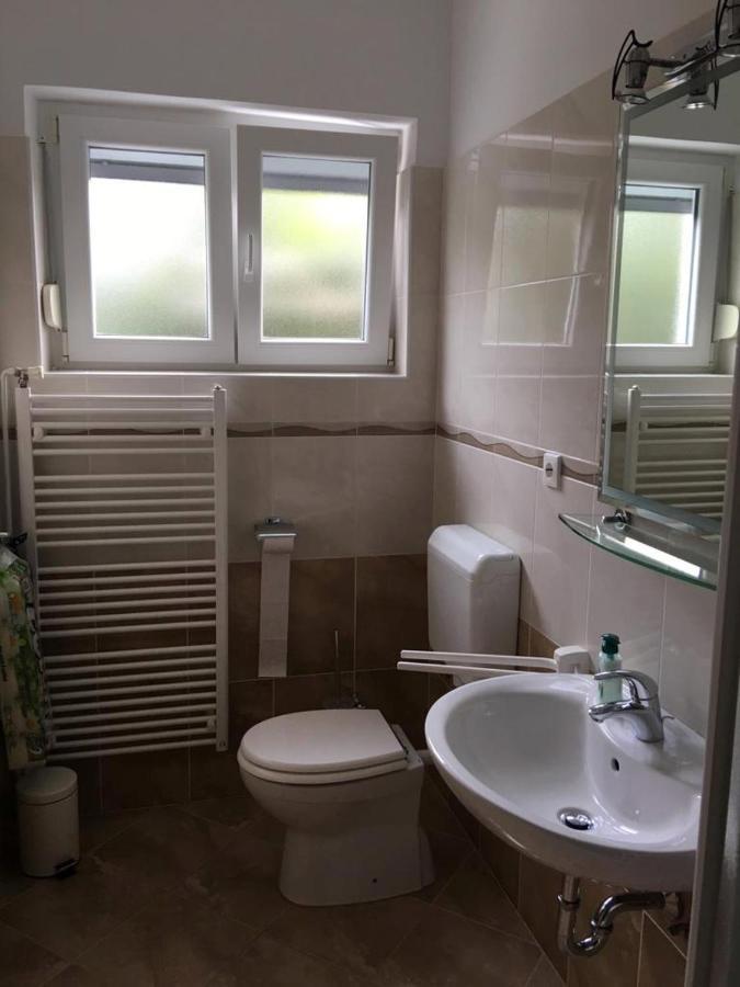 Apartmani Ljubica 자다르 외부 사진